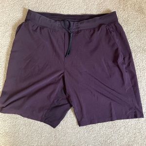 Lululemon Shorts W/ Liner 9"